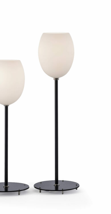 Eggrad Table Lamp